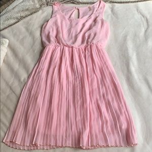 Pink Pleated Keyhole-back Dress